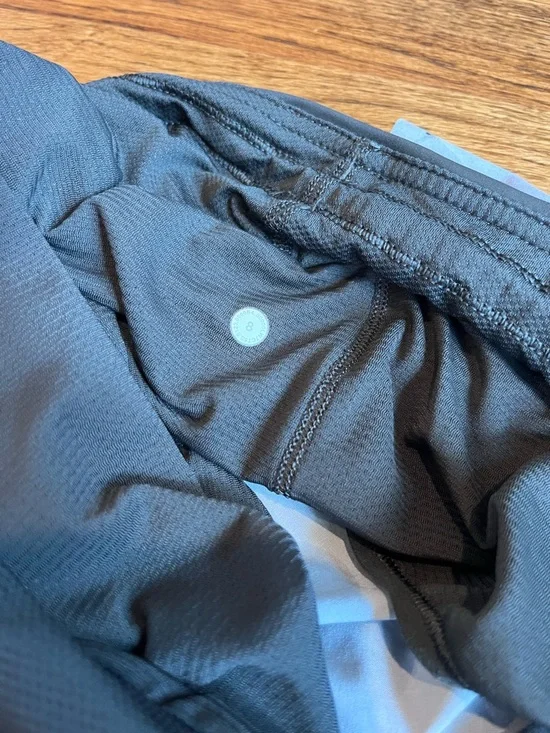 lululemon Fast and Free Butterfly High Rise Classic 3” Shorts - Picture 4 of 8